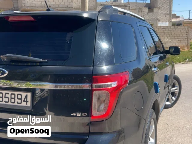 2013 فورد اكسبلورر Limited