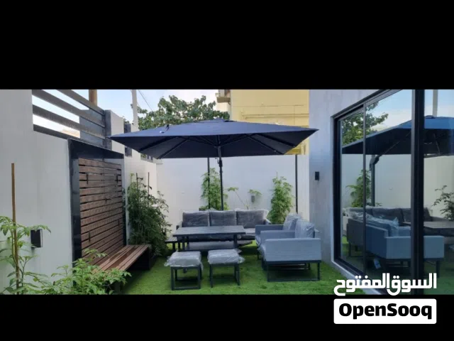 جلسة خارجيه مع مظله