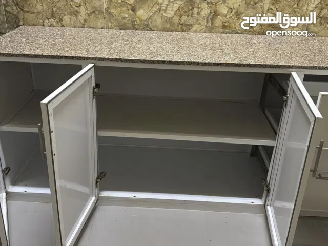 أنا كبت مطبخ للبيع في معبيله