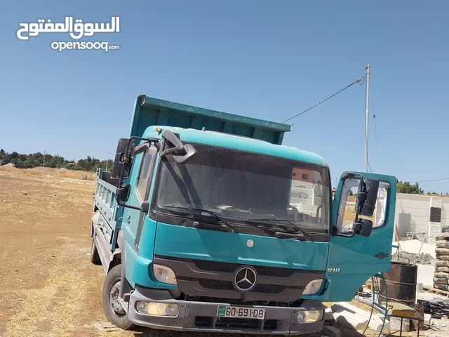 Tipper Mercedes Benz 2012 in Amman