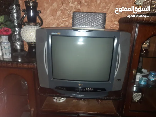 LG Other 42 inch TV in Zarqa