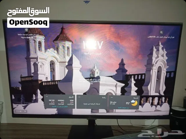 شاشة سامسونج 32 بوصة ذكية مع قاعدة