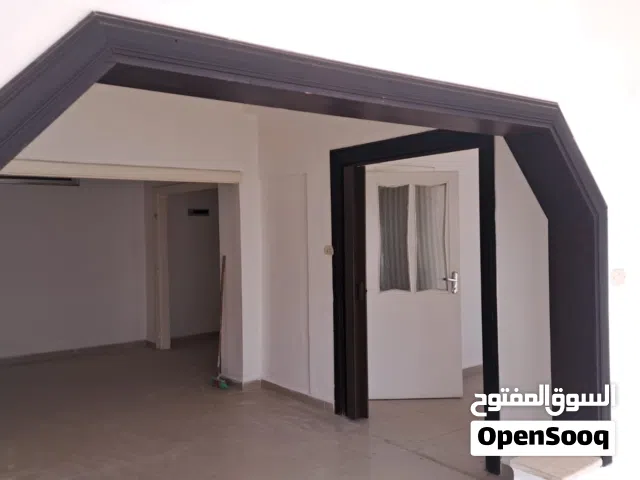 شقه للايجار الشميساني قرب المستشفى التخصصي