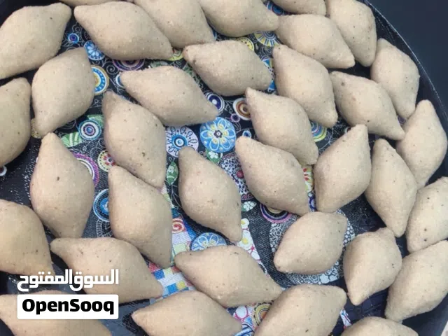 يتوفر لدينا كبه لذيذه ومشرمقه سعر 20حبه ب5د  لتواصل والطلب  ع الرقم
