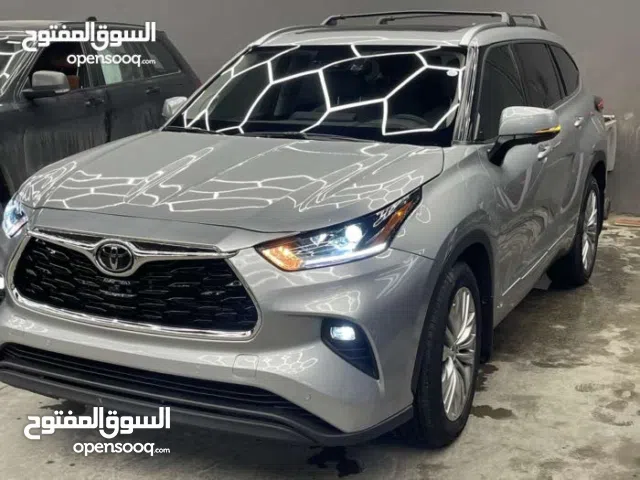 Used Toyota Highlander in Baghdad