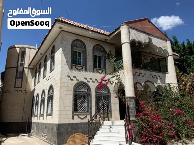 28 m2 More than 6 bedrooms Villa for Sale in Sana'a Haddah