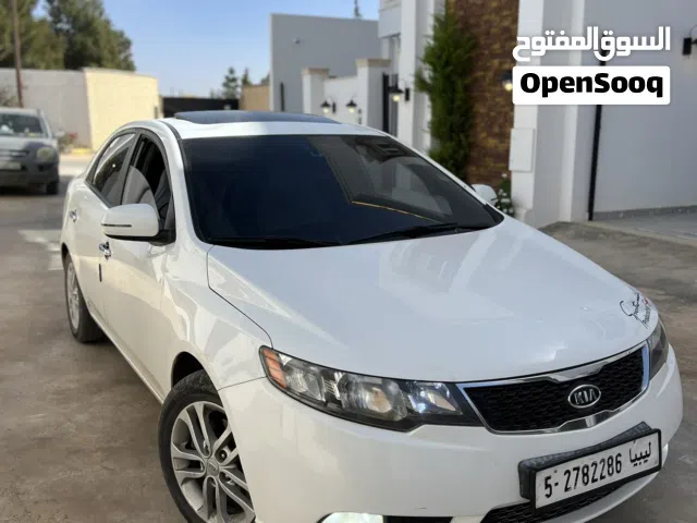 2012 كيا فورتي GT-Line