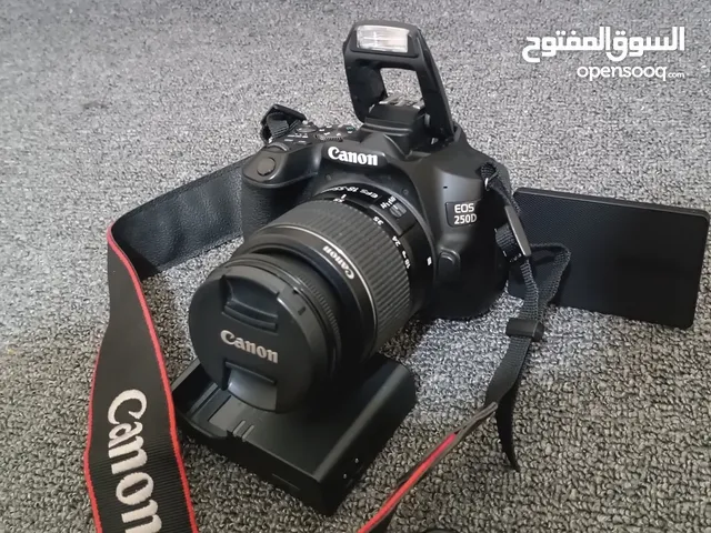 كاميرا كانون للبيع بسعر مغري جداا