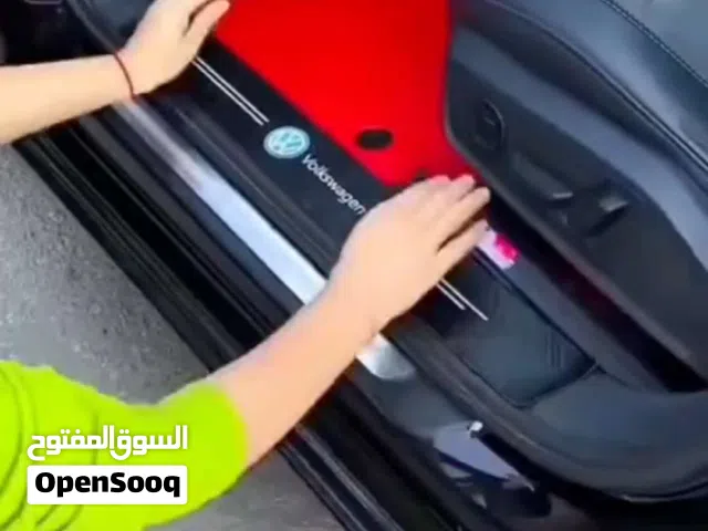 دعاسات لحماية عتبة السيارة