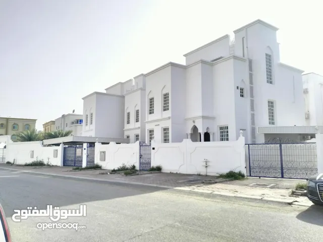 Villa for rent in Al Ghubrah 18 November street