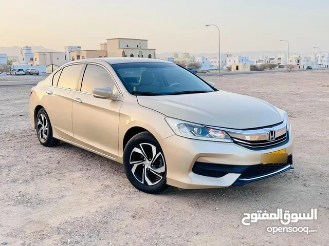 هوندا اكورد للبيع