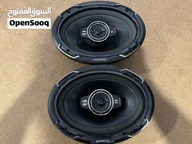 سماعات كينوود بيضاوي فيتنامي أصلي شبه جديد للبيع بسعر مغري