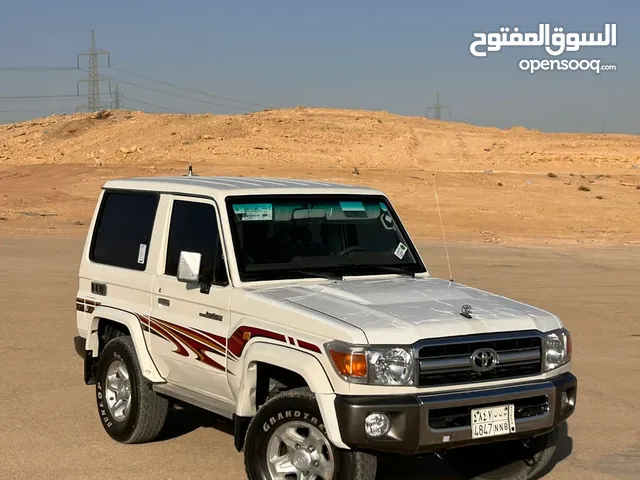 Used Toyota Land Cruiser in Rafha