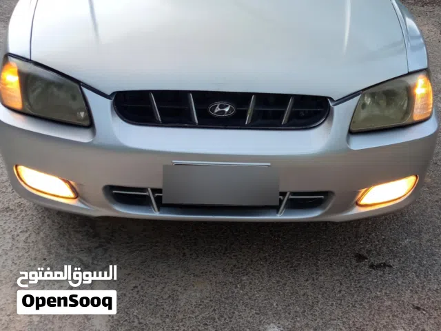 2002 هيونداي فيرنا EX