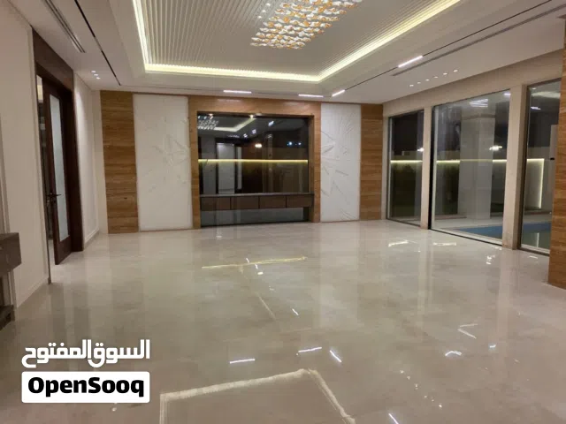 فيلا في الياسمين مطلة على حديقة الحميدية مباشرة زاوية شارعين الارض 4400 قدم البناء 7200 قدم 7 غرف نو