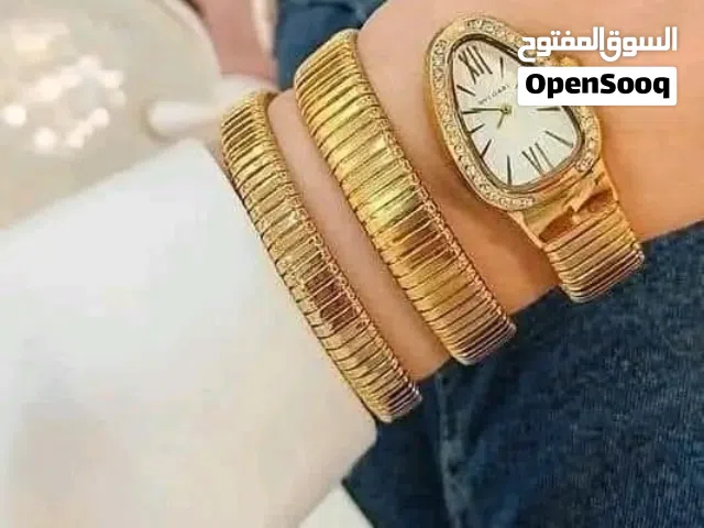 ساعات الحية