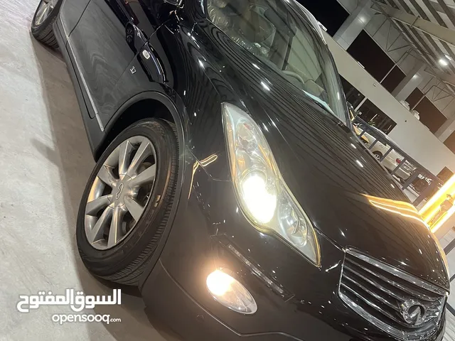 انفينيتي QX50 فل مواصفات واحد على واحد خمس كميرات بحالة الوكالة Infiniti QX50 full opinion