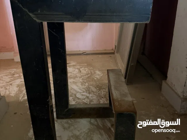 ستولات مطاعم للبيع