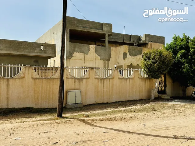 563 m2 3 Bedrooms Townhouse for Sale in Tripoli Souq Al-Juma'a