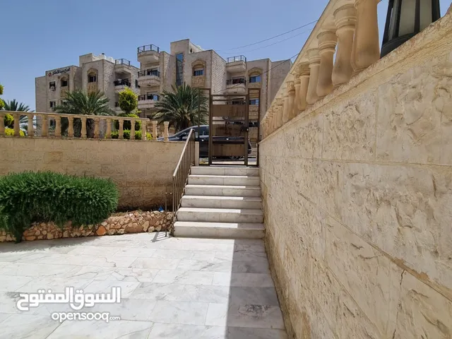 209 m2 3 Bedrooms Apartments for Sale in Amman Jubaiha