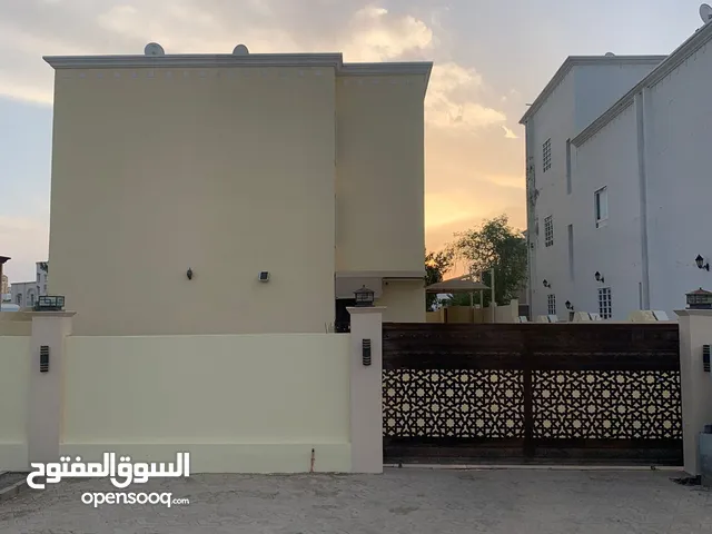 140 m2 3 Bedrooms Apartments for Rent in Muscat Al Maabilah