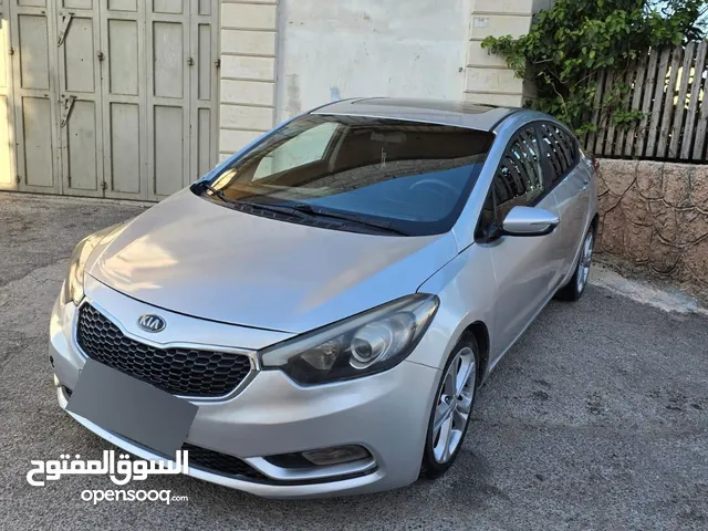 Used Kia Cerato in Hebron