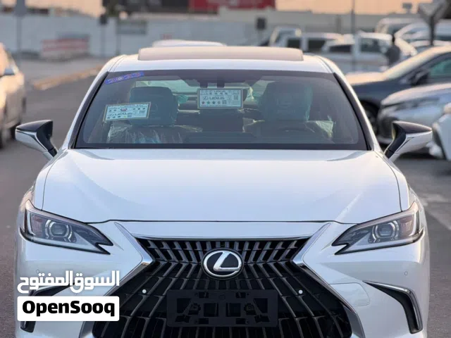 لكزس موديل 2023 ES300h هايبرد خليجي ضمان دخول السعودية وتسجيل السعودية