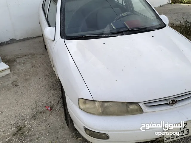 Used Kia Sephia in Ramtha