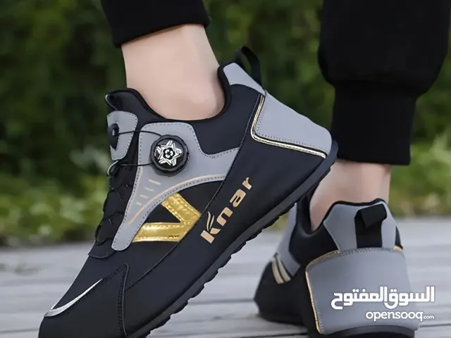 44 Sport Shoes in Irbid