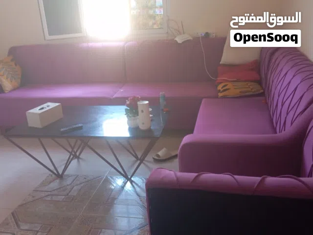 اثاث منزلي للبيع بدواعي السفر مستعجلة  موجودين في صحار  كامل اثاث