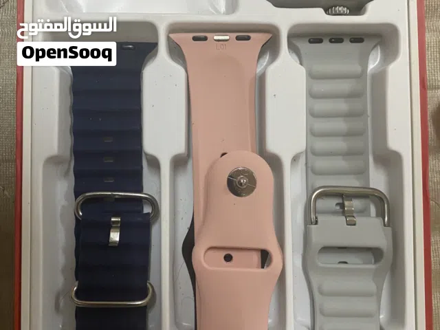 ساعه ذكيه (ممتازه جدا ) و مفيده لاستخدامها في المدارس و غير واضحه للمعلمين و فيها اتصال (شوف الوصف )