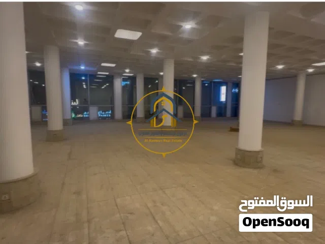 3 طوابق مفتوحة للإيجار البصره حي الزهراء قرب الريان سنتر تاجر كلمة او كل طابق على حدى