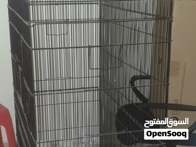 قفص طيور كبير جدا مع الملحقات Huge Flight Bird Cage + Accessories Moving Sale في الرياض