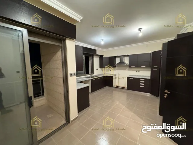 شقة فاخرة - لم تسكن - ضاحية النخيل - 3نوم ماستر - 243م - بإطلالــــه مميزة - قرب الخدمات - موقع هادئ