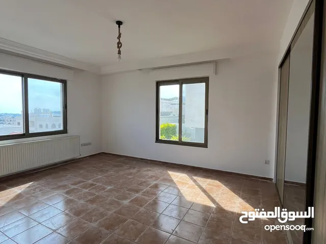 335 m2 4 Bedrooms Apartments for Rent in Amman Dabouq