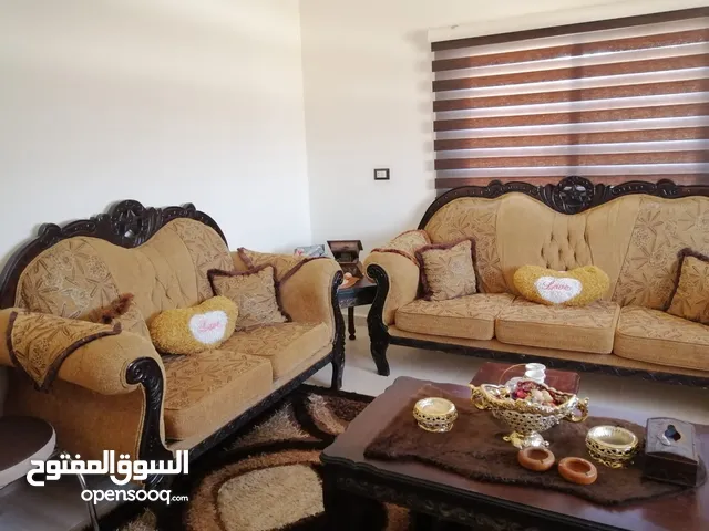 طقم كنب للبيع