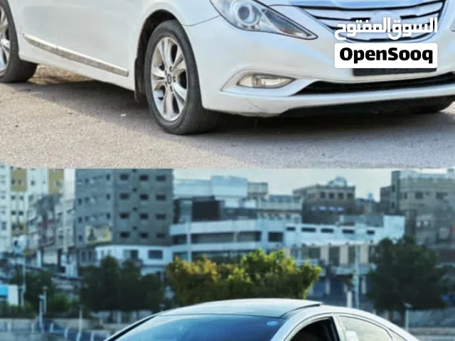 2010 Hyundai Sonata Blue