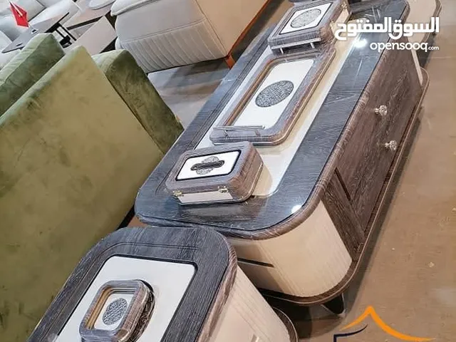 طقم طاولات جديد بسعر مغري