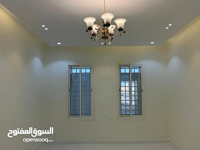 130 m2 3 Bedrooms Apartments for Rent in Al Riyadh Dhahrat Laban