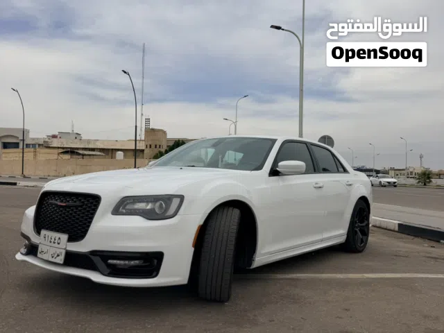 2016 كرايسلر 300 300S V6