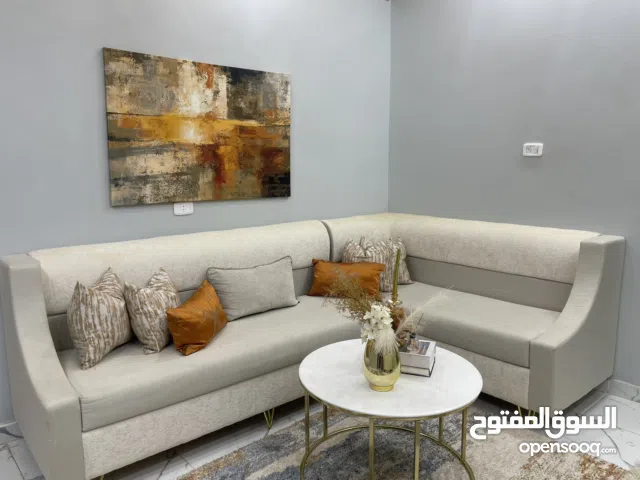 صالون شبه جديد