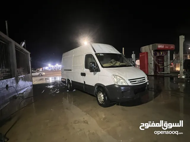 حافلة ايفيكو 2012