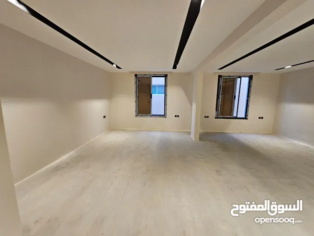 200m2 3 Bedrooms Apartments for Rent in Al Riyadh Al Aqiq