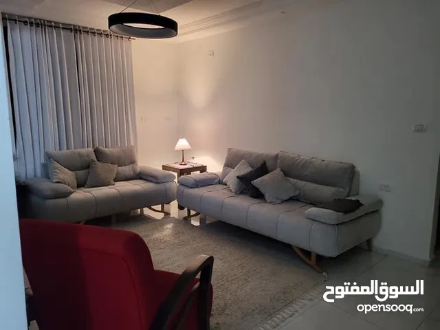160 m2 3 Bedrooms Apartments for Rent in Ramallah and Al-Bireh Ein Musbah