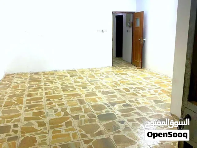 180 m2 3 Bedrooms Apartments for Rent in Basra hai al-narjis