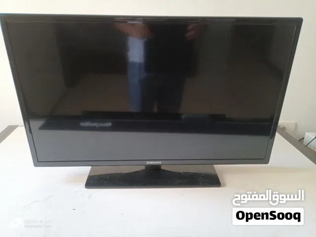 شاشة 32 SAMSUNG اصلية نظيفة
