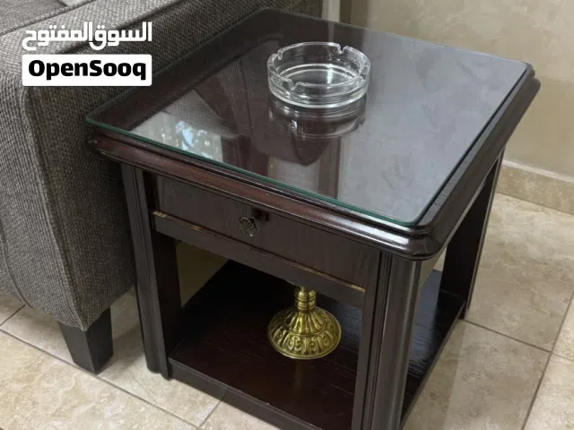 طاولة وسطية مع طاولتين جانبيتين خشب زان ولاتيه بحالة جيدة جدا للبيع