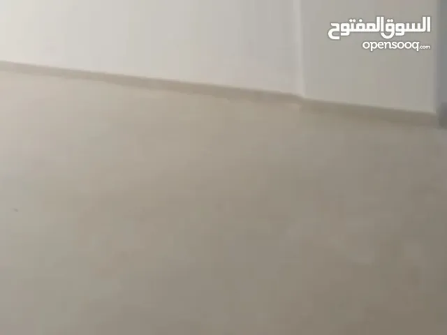 150 m2 3 Bedrooms Apartments for Sale in Ramallah and Al-Bireh Beitunia