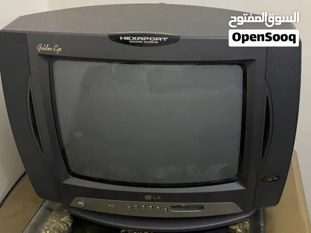تلفزيون صغير شغال 100% وبحالة ممتازه للبيع بداعي السفر (استعمال خفيف جدا)