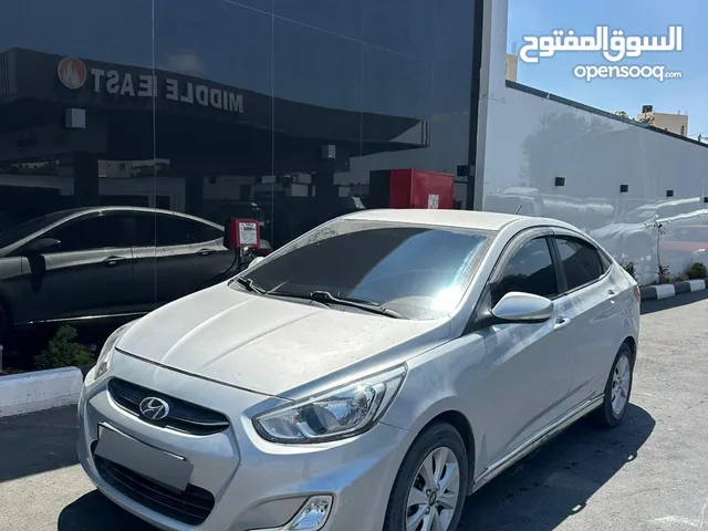 اكسنت بنزين 2017.ماتور 1400.اصل خصوصي .فحص ممتاز .مرخصه ومأمنه .كاش 52500.كاش